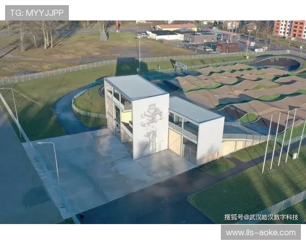 BMX赛道设计规范:直道宽度不少于10米,障碍布局标准 BMX赛道设计规范:直道宽度不少于10米,障碍布局标准