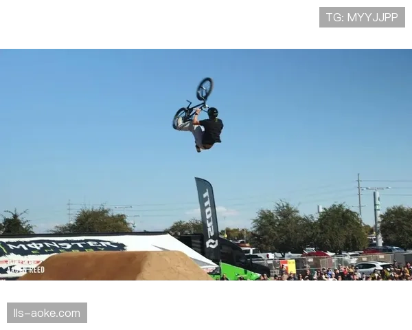 Ryan Williams在BMX Triple Challenge格伦代尔站决赛问鼎并包揽最佳技巧奖